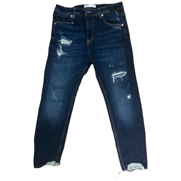 NWOT ZARA HI RISE SUPER STRETCHY DISTRESSED ANKLE JEANS W/RAW CHEWED HEM - Picture 2 of 14